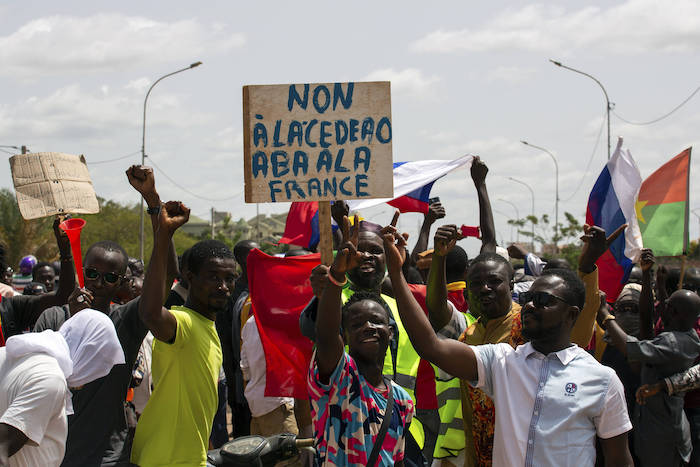 Le Burkina Faso, l’échec de Macron en Afrique