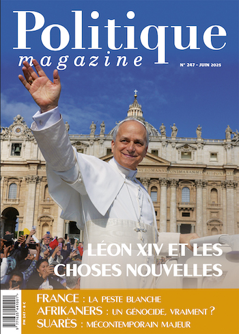 Couverture Politique Magazine