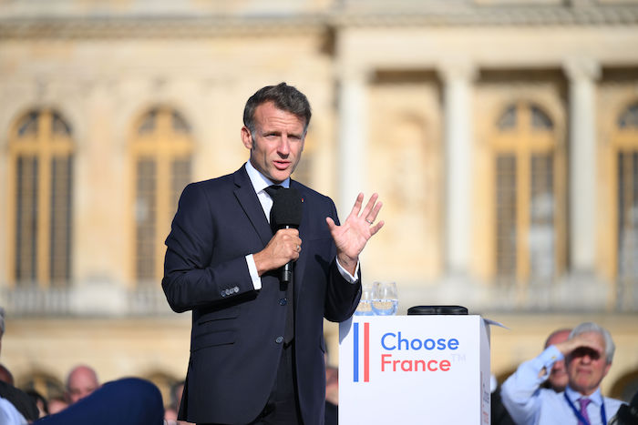 Dernières vilénies macroniennes